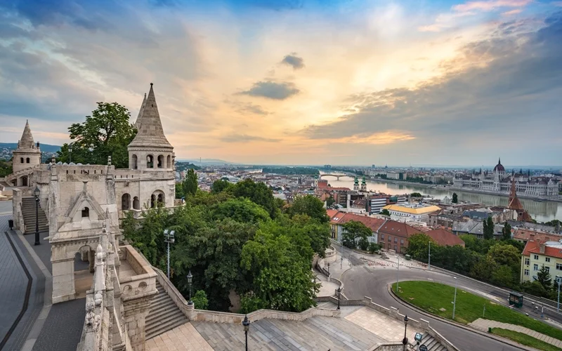 Advent u Budimpešti, iStock credit Plautilla
